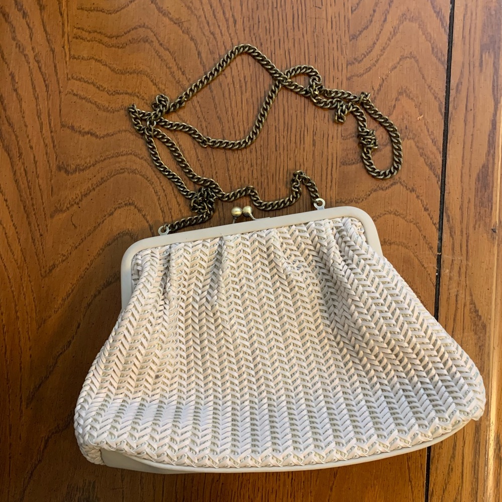 Cream Faux Leather Crossbody or Clutch Purse w/ Bronze Chain Strap and Detail